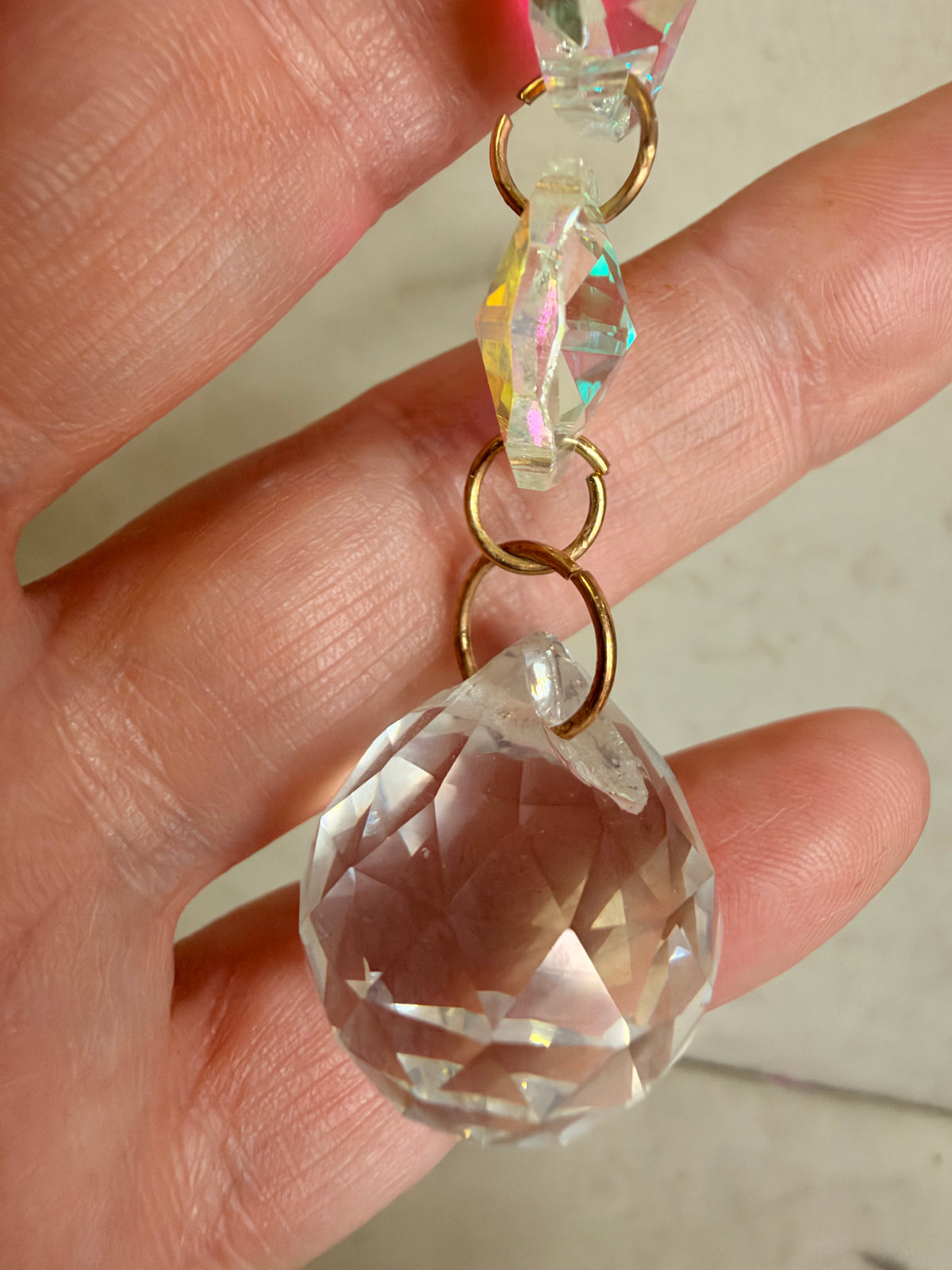 Gold Bee Suncatcher – 30cm