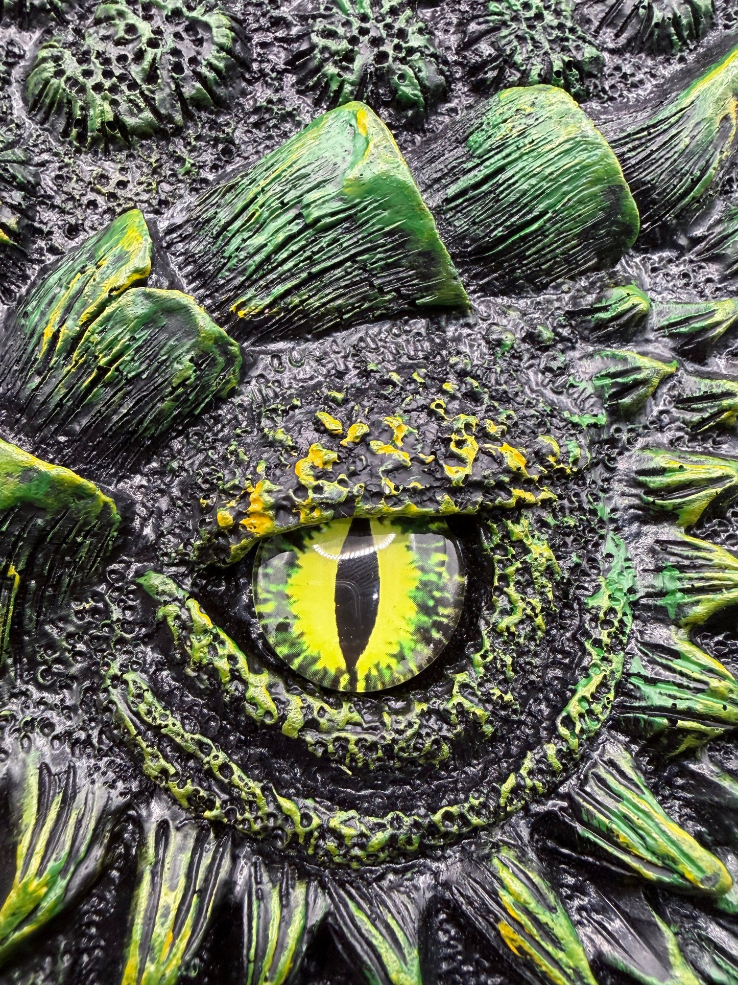 Tanokay 3D Dragon Eye Sculpture Journal