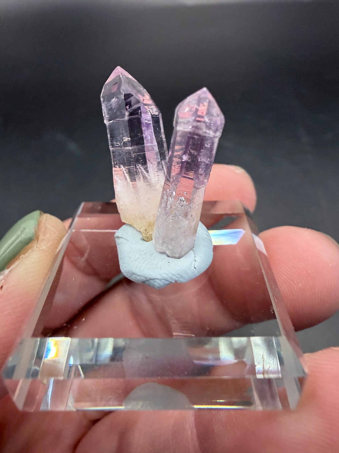 Vera Cruz Amethyst Points on Glass Display