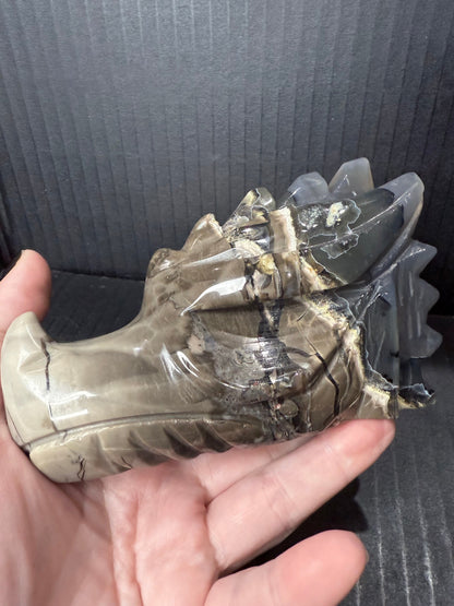 Volcano Agate Dragon Head | 636g | 12.5 × 8.5cm | Amazing Patterns (UV Bonus)