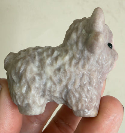 Pink & Cream Highland Cow Carving – 5–6 cm