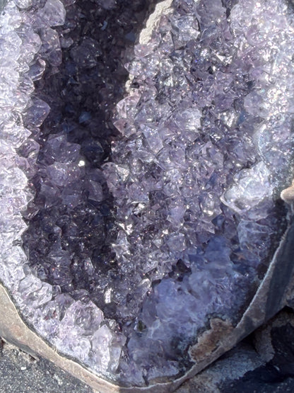 Brazilian Amethyst Druzy Cave – 984g B
