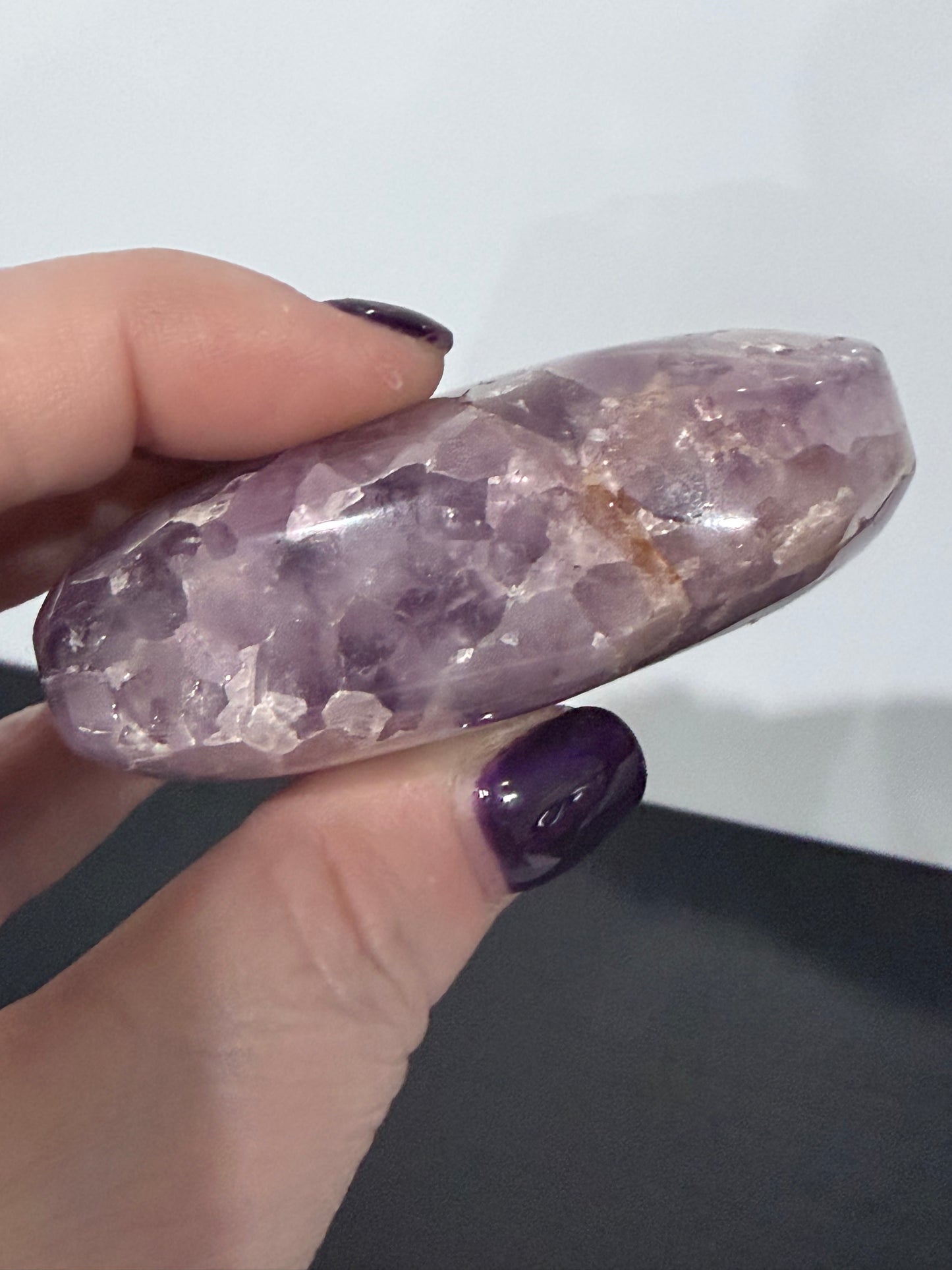 Amethyst & Agate Banded Heart – Self-Standing | 7.2 × 6.6 cm | 146g C