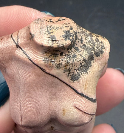 Dendritic Jasper Goddess Body Carving – 6 × 3 cm