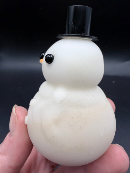 Snowman White Marble Carving with Black Top Hat – 8 cm