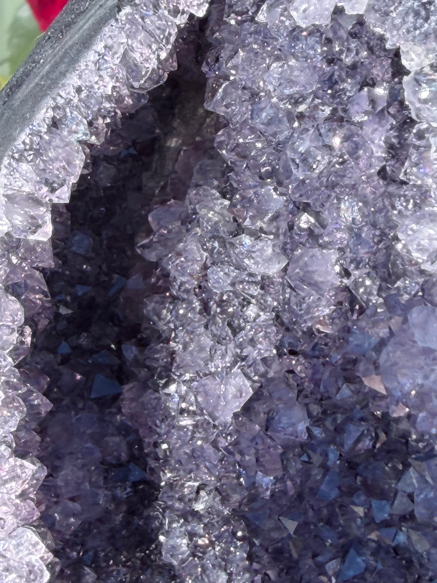 Brazilian Amethyst Druzy Cave – 984g B