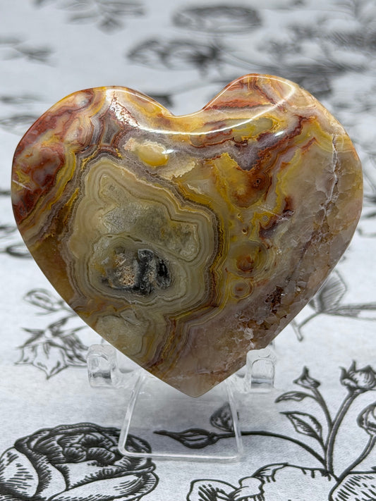 Crazy Lace Agate Heart – 87g | 5.1 x 5cm