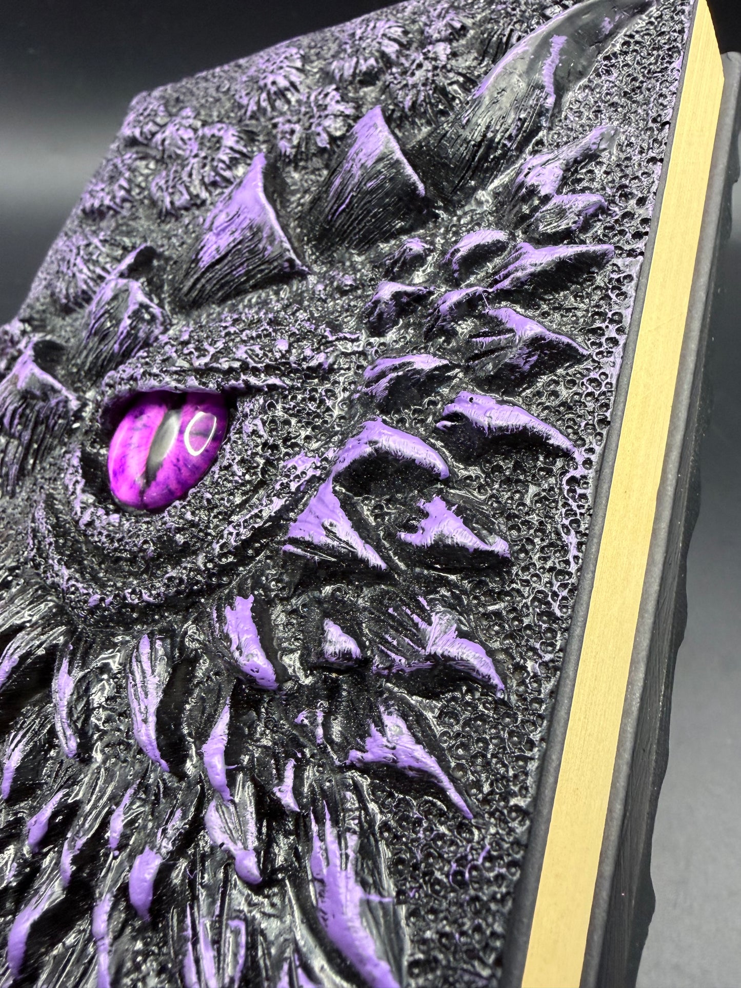 Tanokay 3D Dragon Eye Sculpture Journal