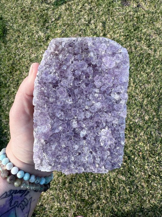 Amethyst Cluster – 855 g - Crystal wonderland By Lisa