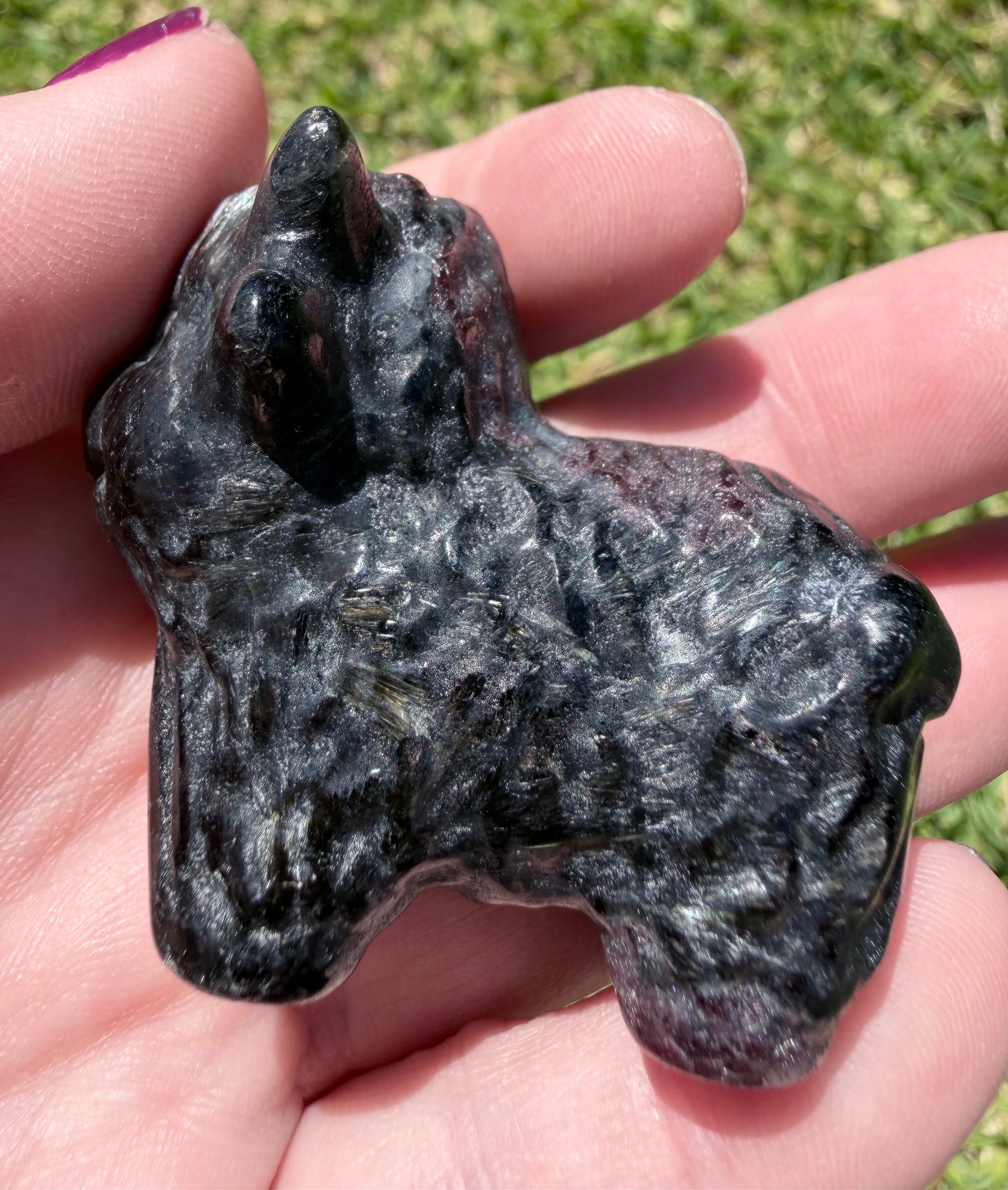 Garnet Highland Cow 5.5x4.5cm