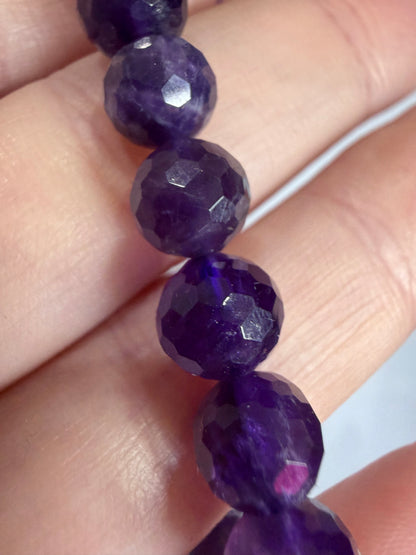 8mm Amethyst Faceted Bracelet

Calming • Intuition • Protection