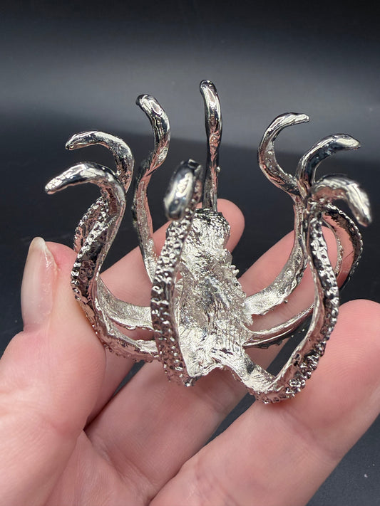 Octopus Sphere Stand – Silver Finish