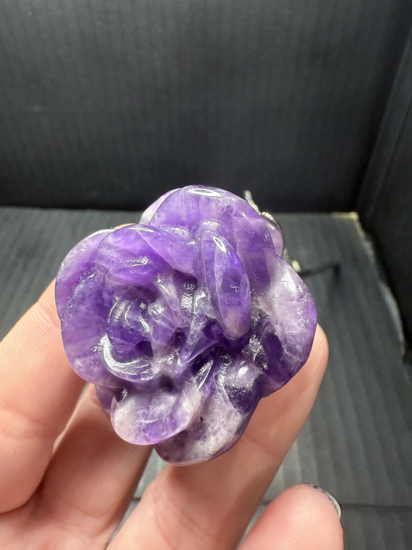 Dream Amethyst long stem Rose