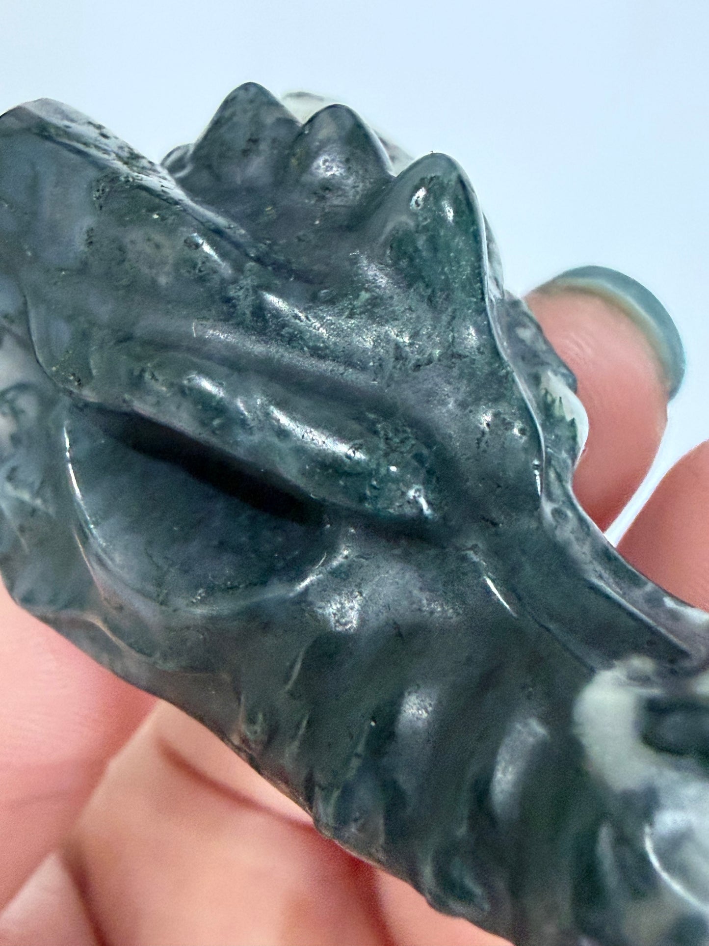 Moss Agate Dragon Head Carving 5cm B -