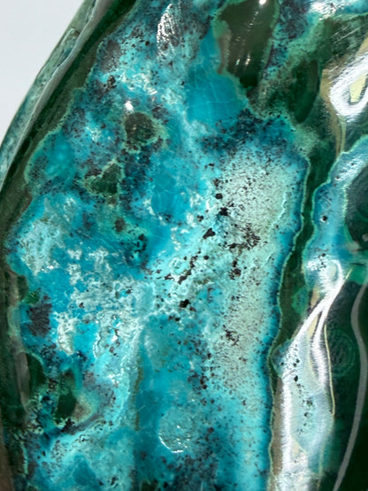 Chrysocolla with Malachite Freeform Premium– Madagascar – 275g -