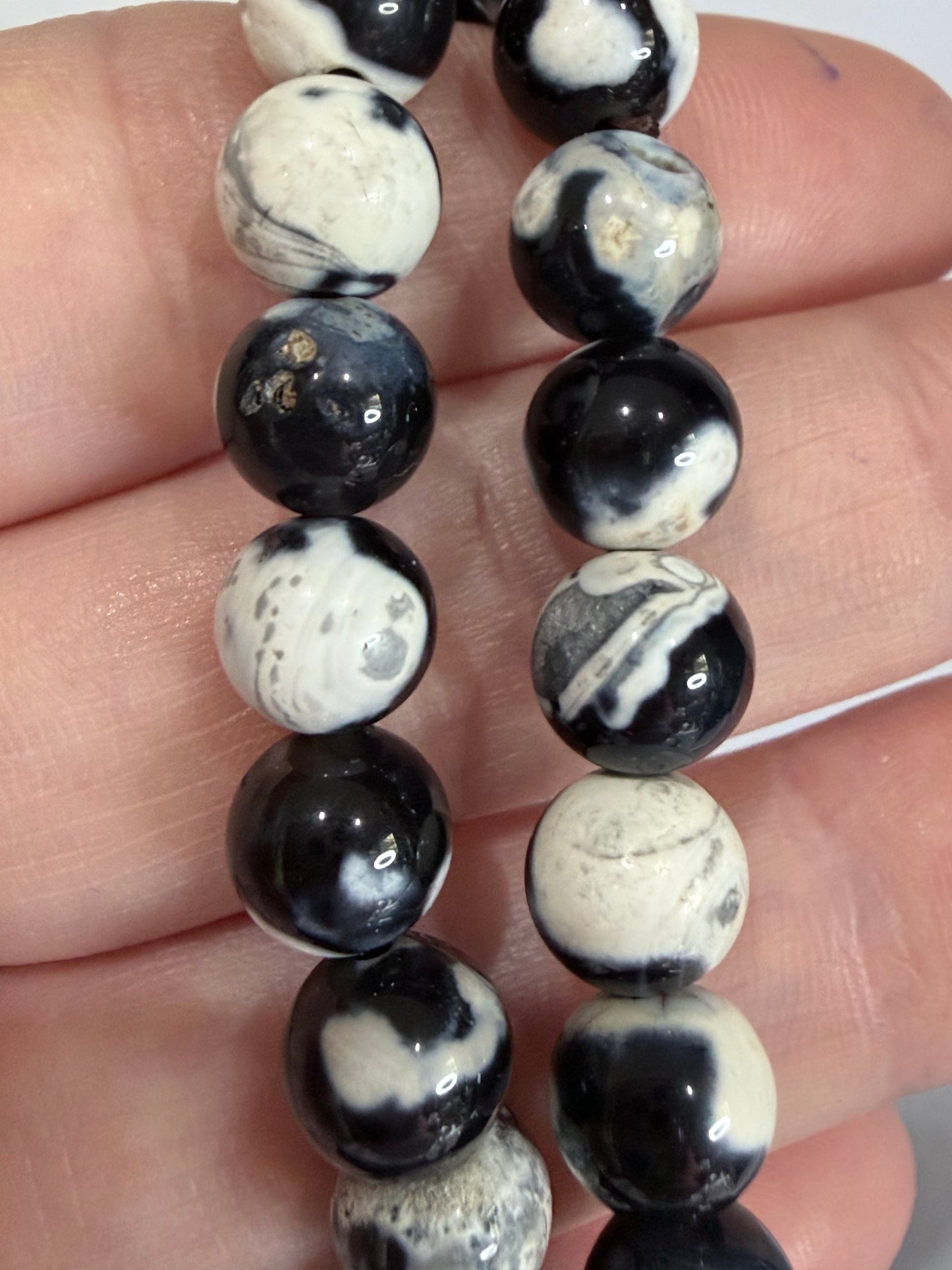 8mm Orca Agate Bracelet – Emotional Healing & Communication
