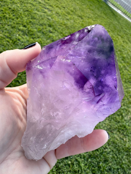 Amethyst Tooth with Custom made stand - Crystal wonderland By Lisa