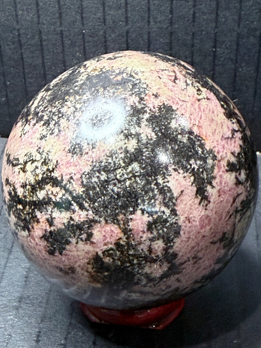 Rhodonite Sphere (500g | 6.5cm)