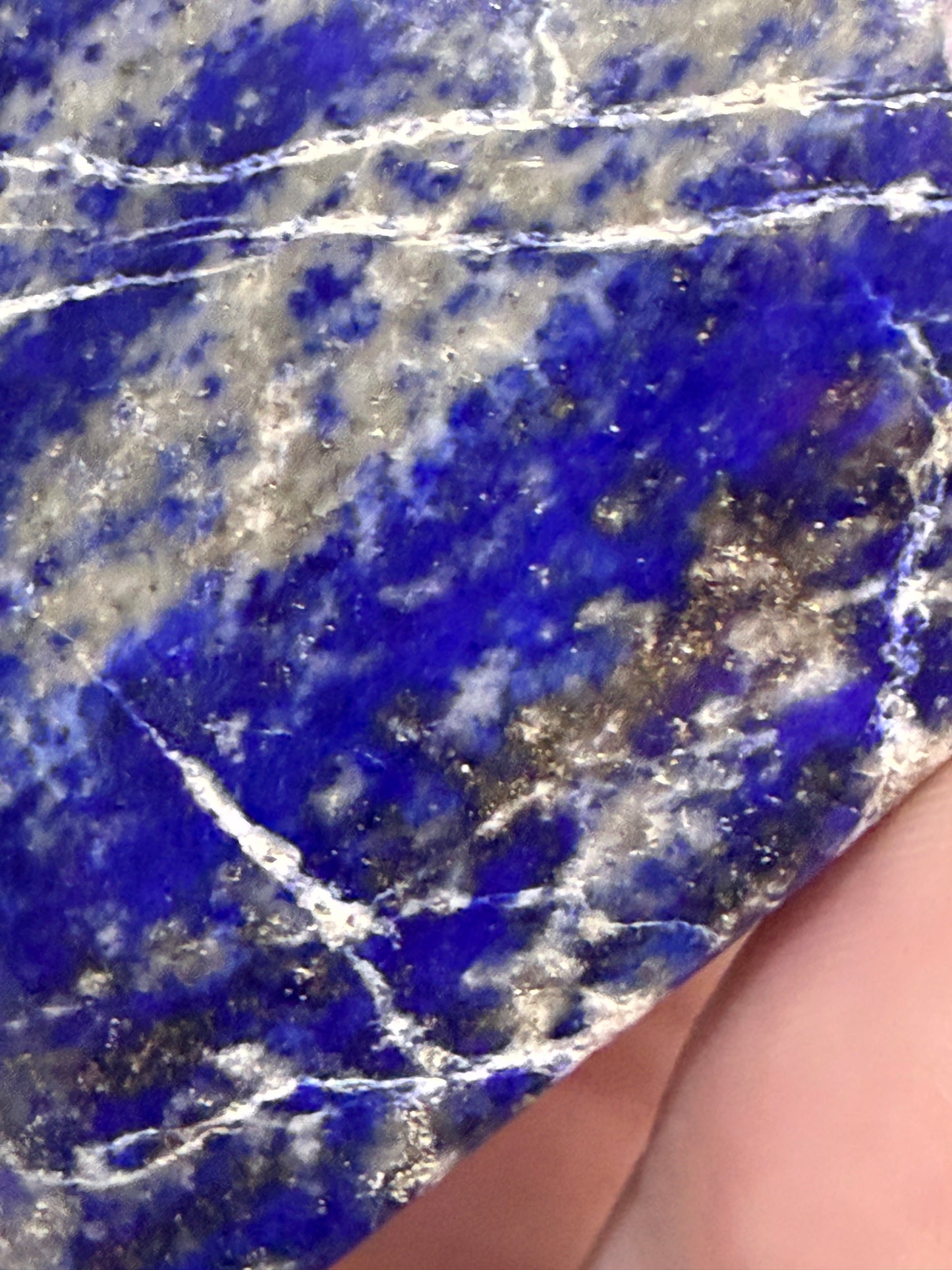 Lapis Lazuli Self-Standing Heart F