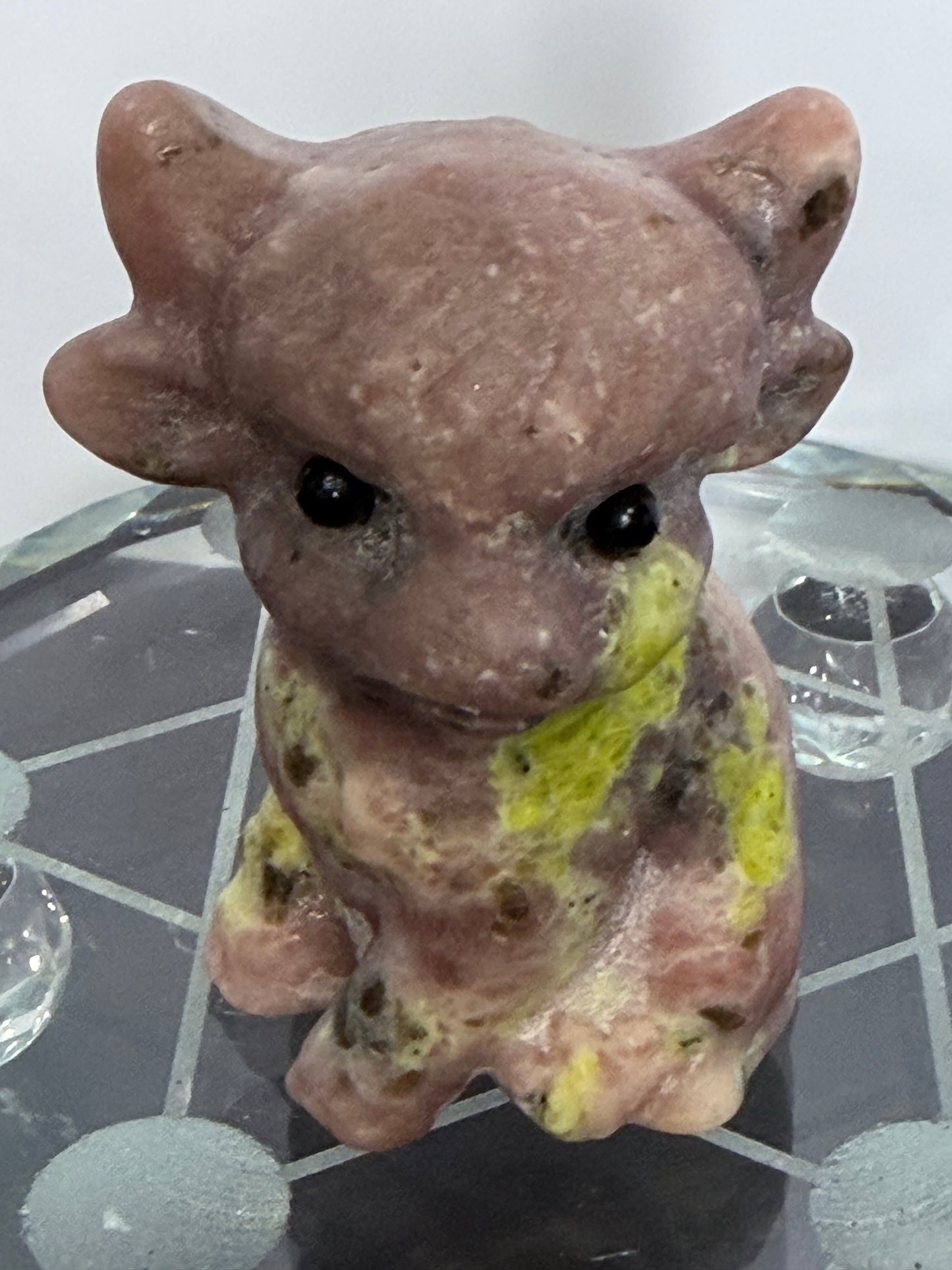 Plum Blossom Jasper Sitting Cow Carving – 6cm