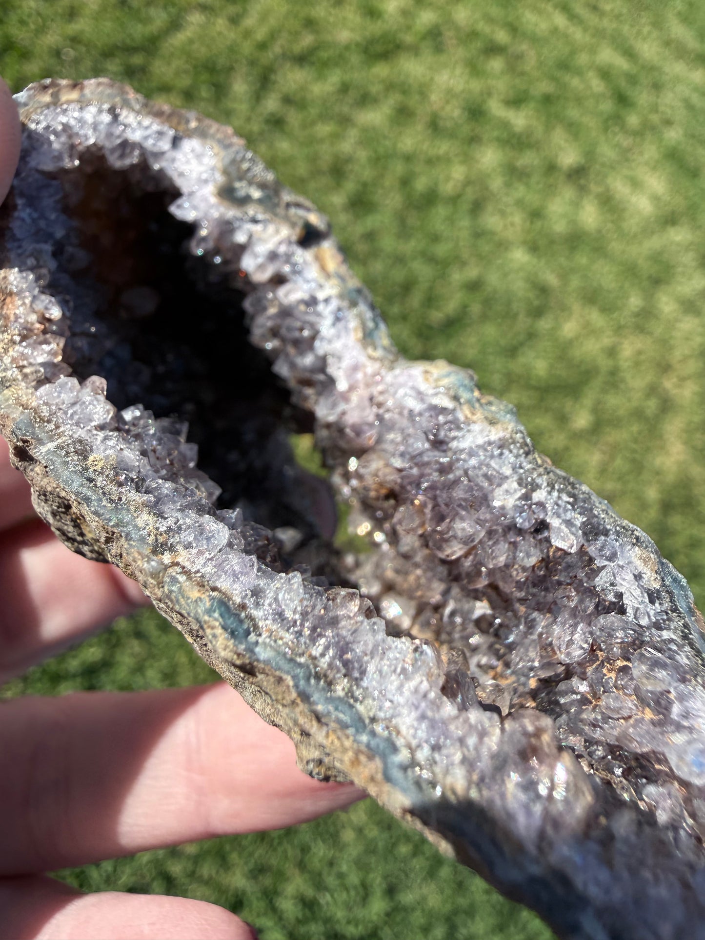 RAINBOW AMETHYST GEODE HEAD