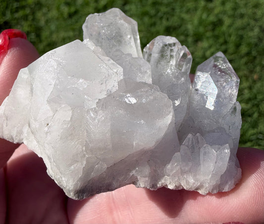 Clear Quartz Mini Cluster – 64g
