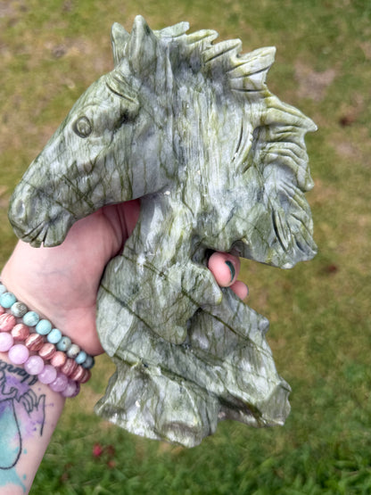 Serpentine Jade (New Jade) Horse Head Carving