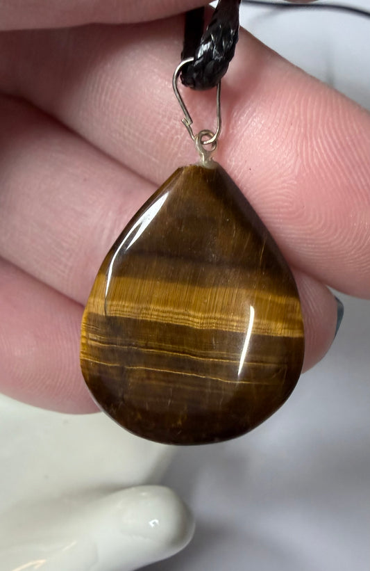 Tiger’s Eye Teardrop Pendant necklace