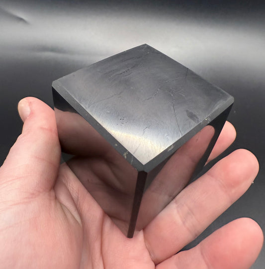 Shungite Polished Cube – 5.5cm