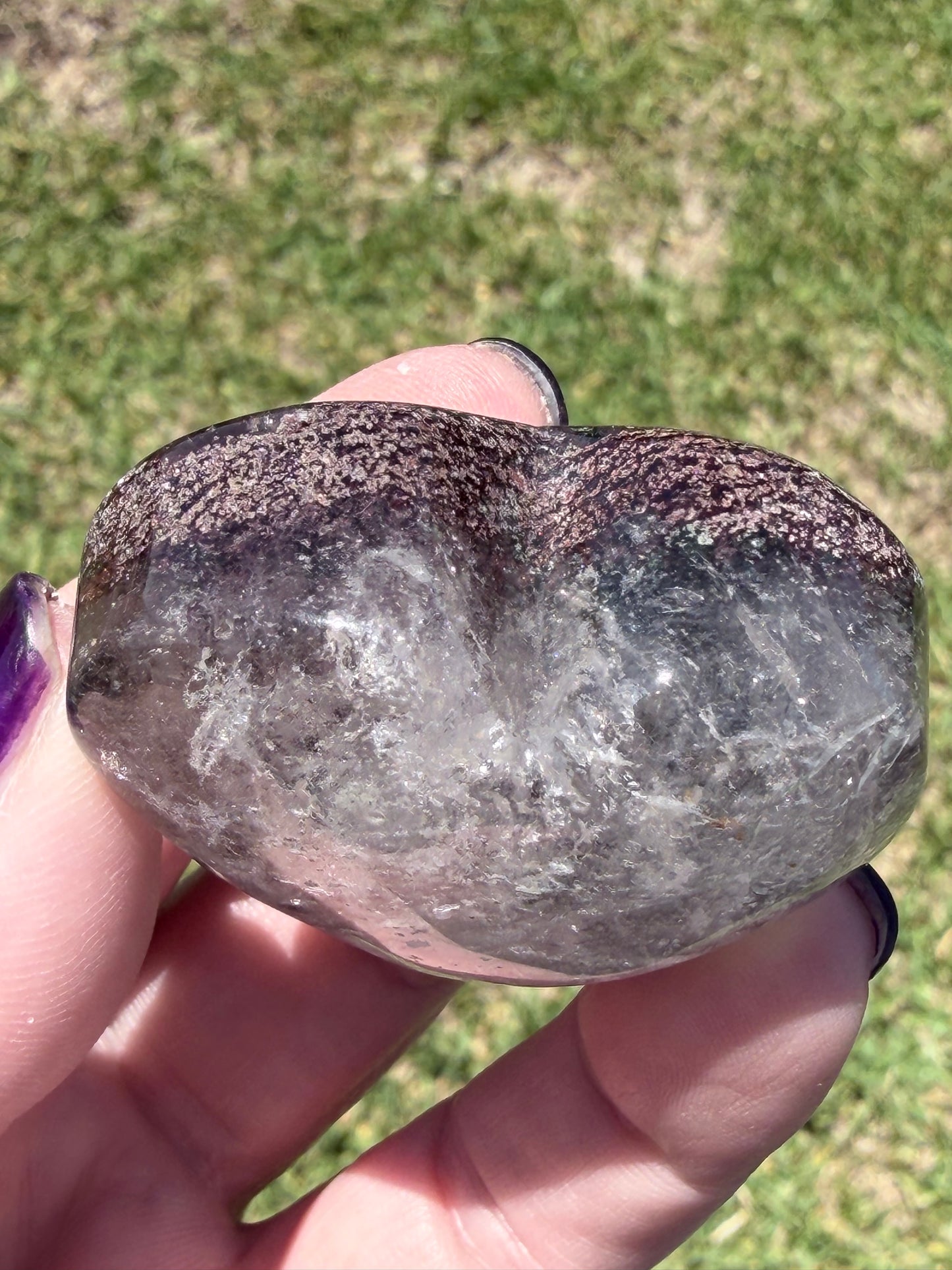 Garden Quartz Heart – Self Standing 75 g A