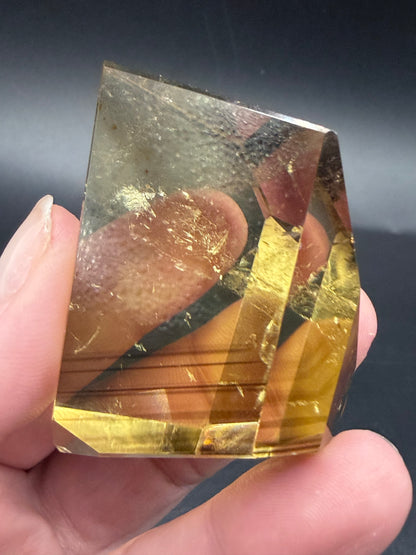 Smokey Citrine Point Freeform with Phantom Growth — Collector Piece