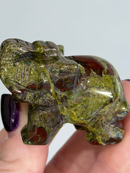 African Bloodstone Elephant Carving – 5 cm