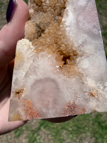 Flower Agate Druzy Tower 12 × 5 cm | 142 g