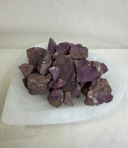 Raw Purpurite Pieces – 20g Pack | Intuitively Chosen