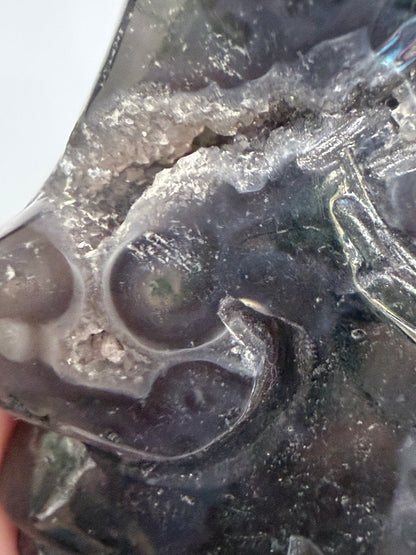 Moss Agate Moon Face Carving – 12cm