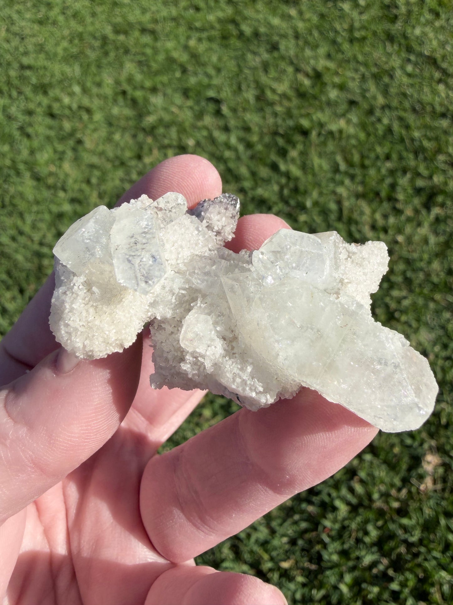 Jalgaon Apophyllite on Chalcedony with Celadonite | 33g