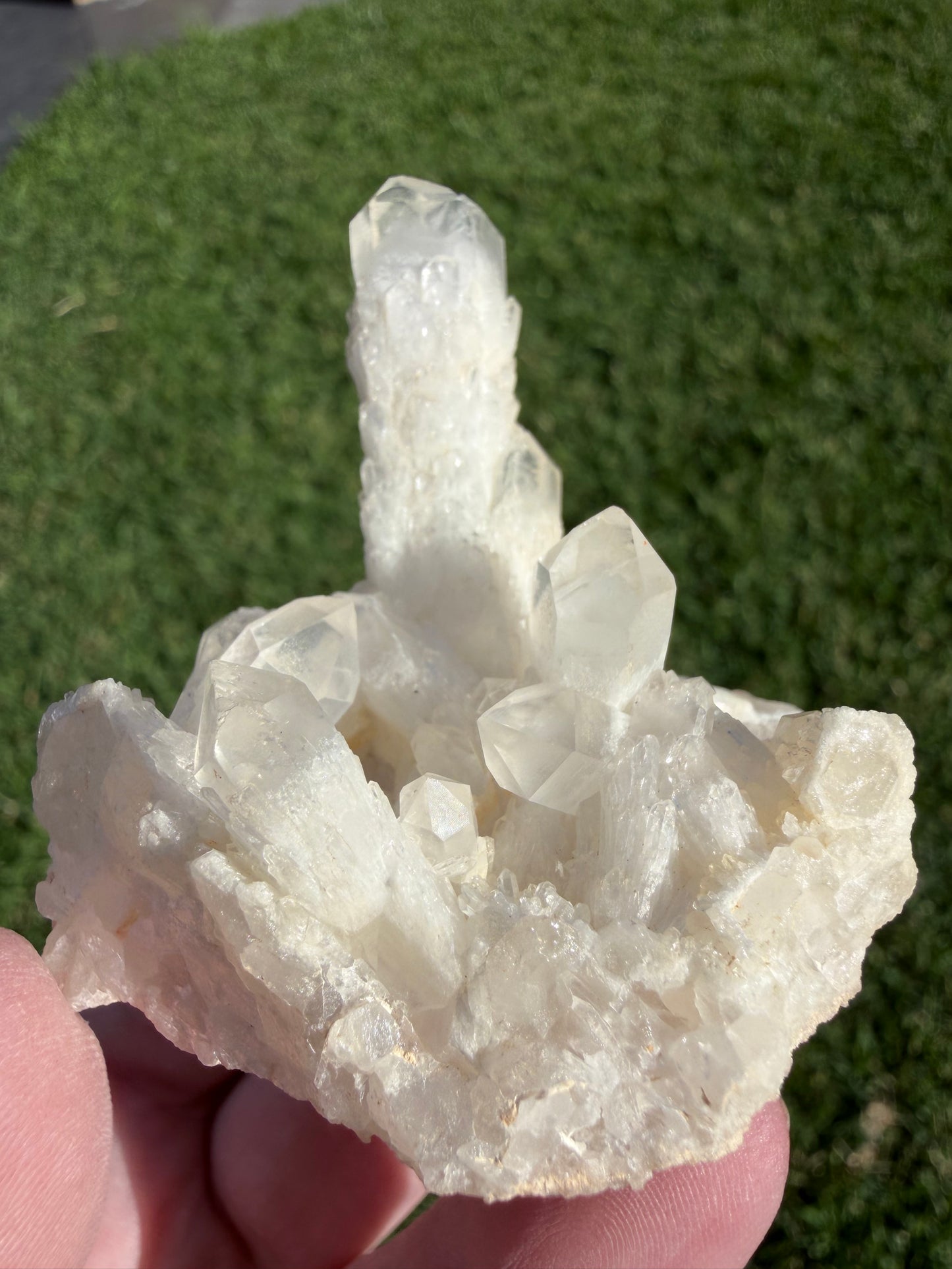 Quartz Twin Crystal Cluster – 75g