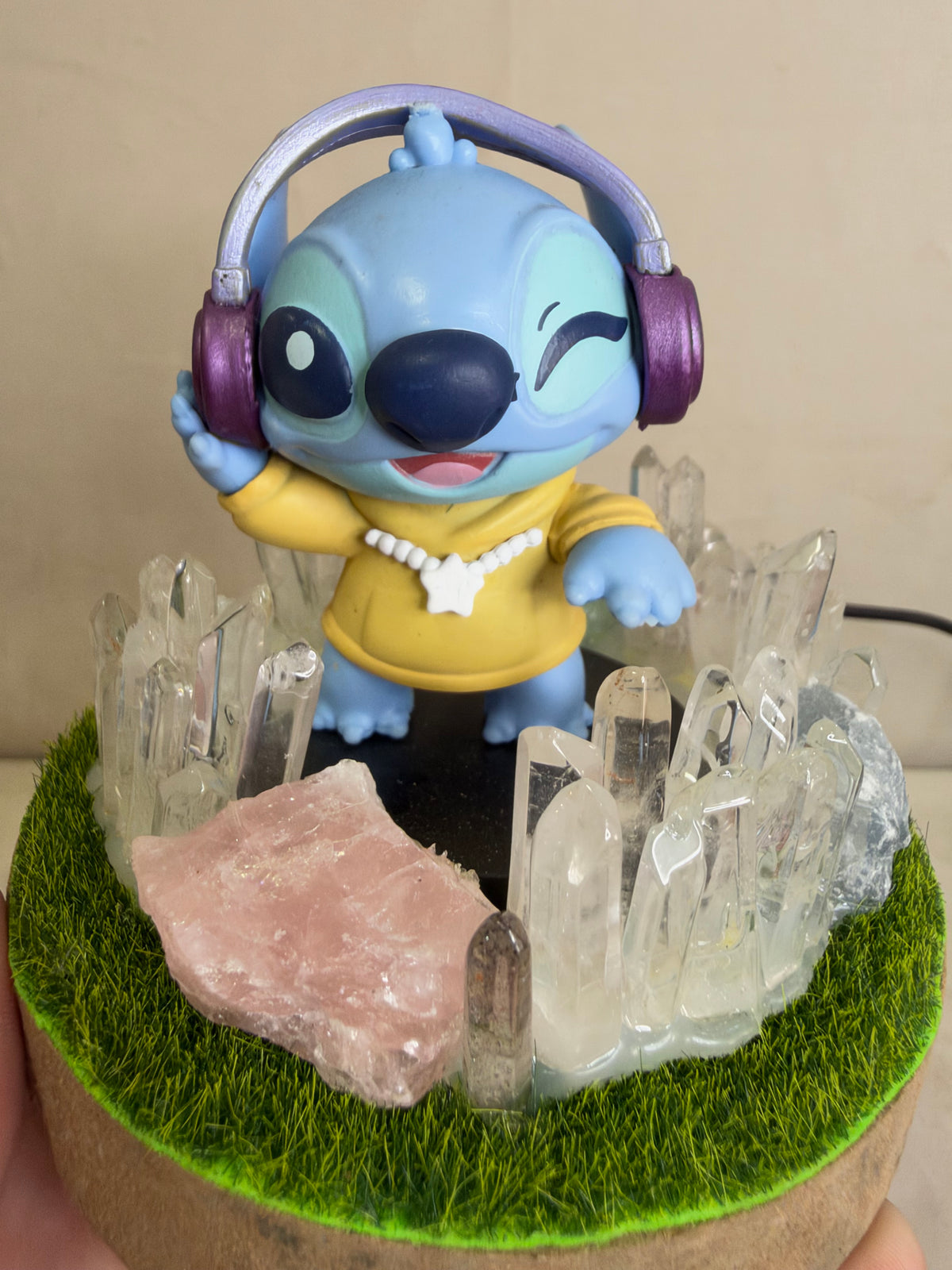DJ Stitch Crystal Garden USB Lamp