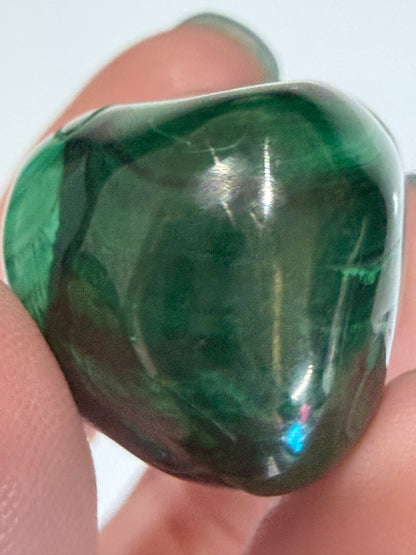 Malachite Tumble Stone – Banded & Eye Pattern B -