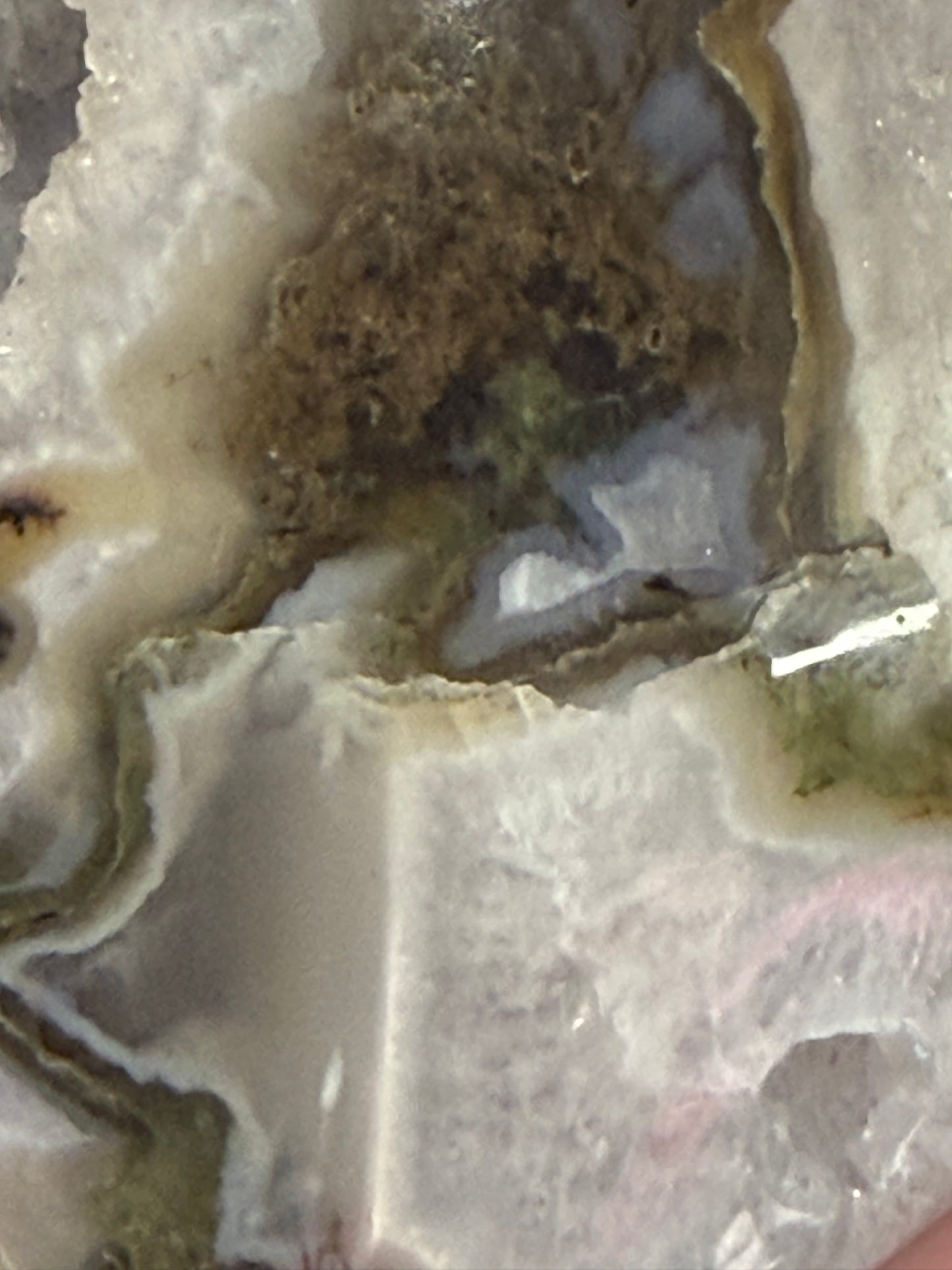 Moss Agate Druzy Heart – Self Standing C - 5.6cm