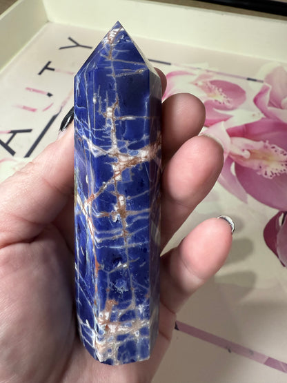 High Quality Sodalite Tower