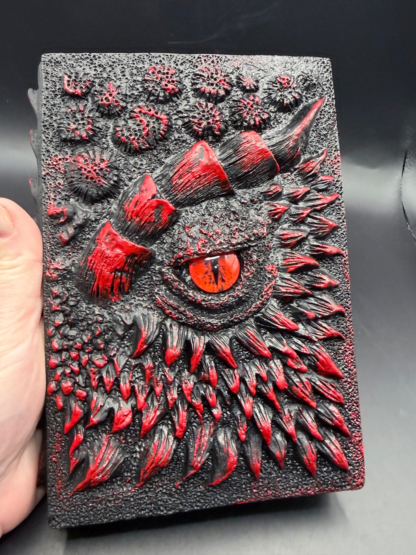 Tanokay 3D Dragon Eye Sculpture Journal