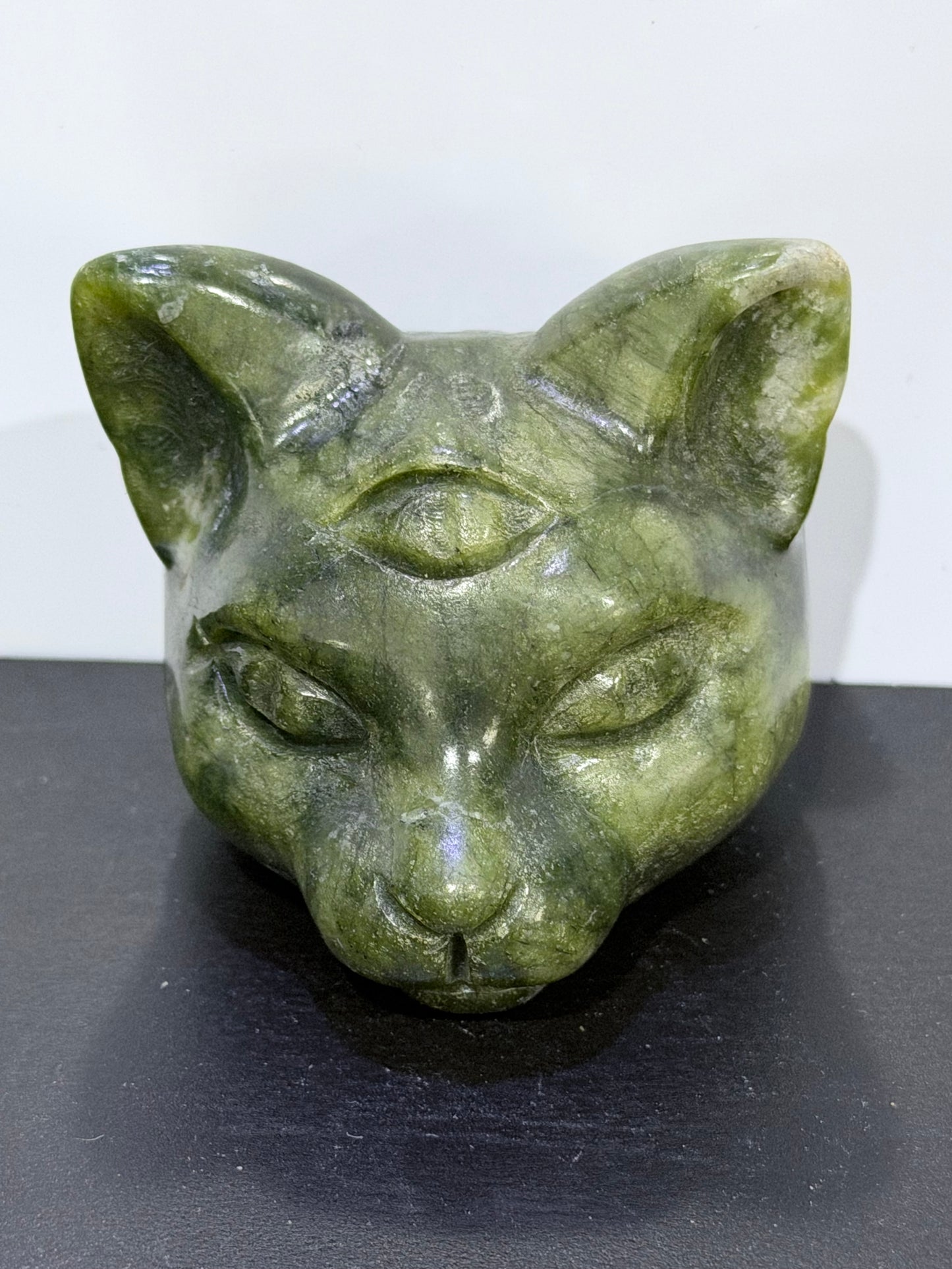 Green Serpentine Cat Head Carving – 5cm B