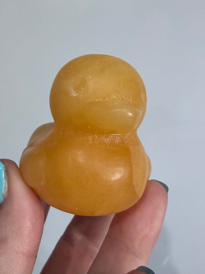 Orange Calcite Duck Carving – 150g 5.5cm