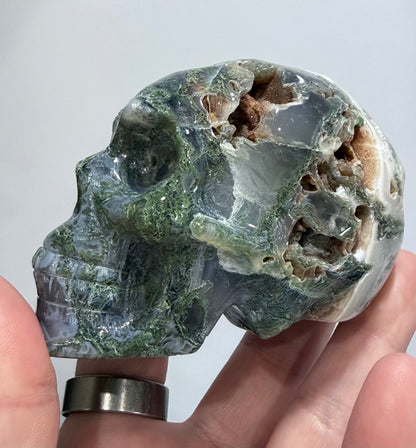 Moss Agate Druzy Skull – 8cm 277g