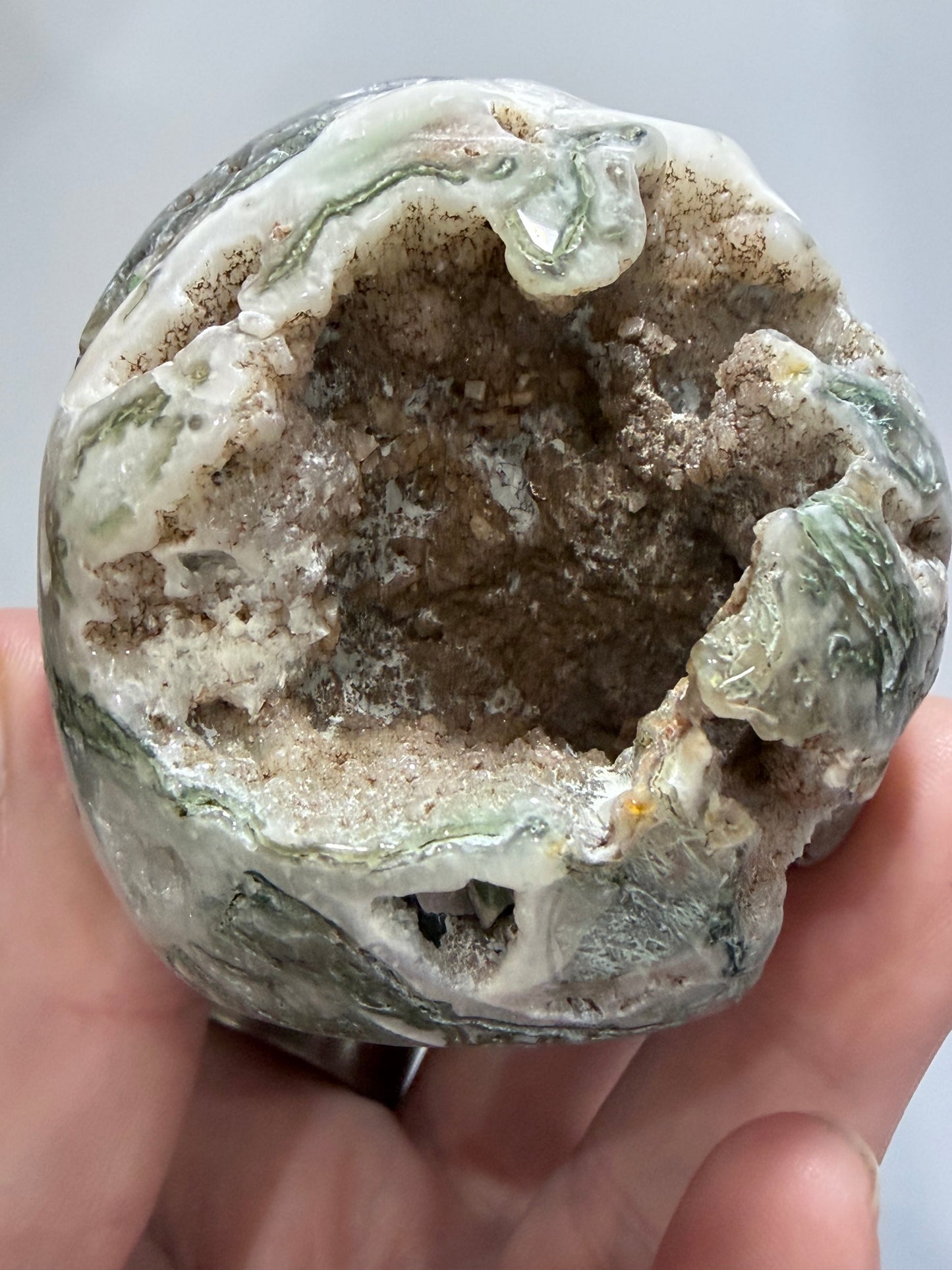 Moss Agate Druzy Skull – 8cm 277g