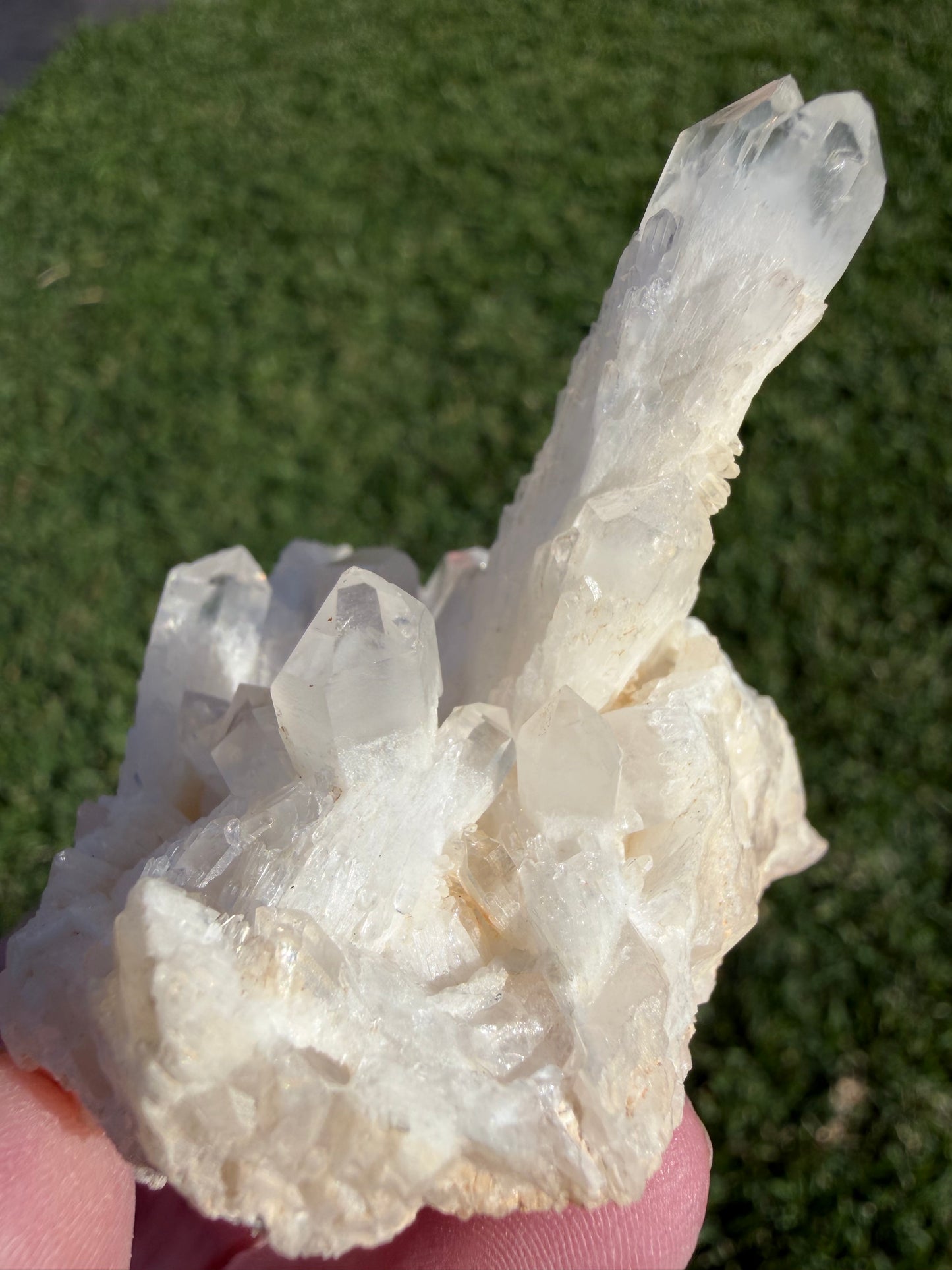 Quartz Twin Crystal Cluster – 75g
