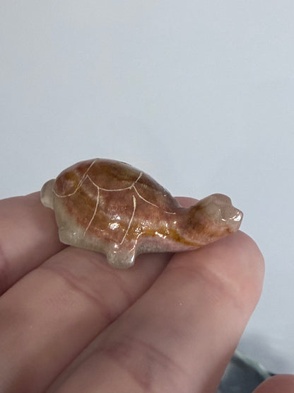 Brown Banded Calcite Turtle Family Carving – Set of 6