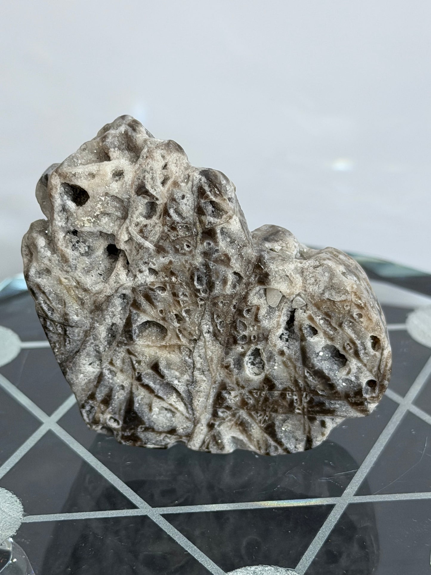 Sphalerite Free-Standing Heart E 5.4cm