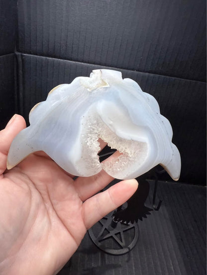 Druzy Agate Bird Wings On stand